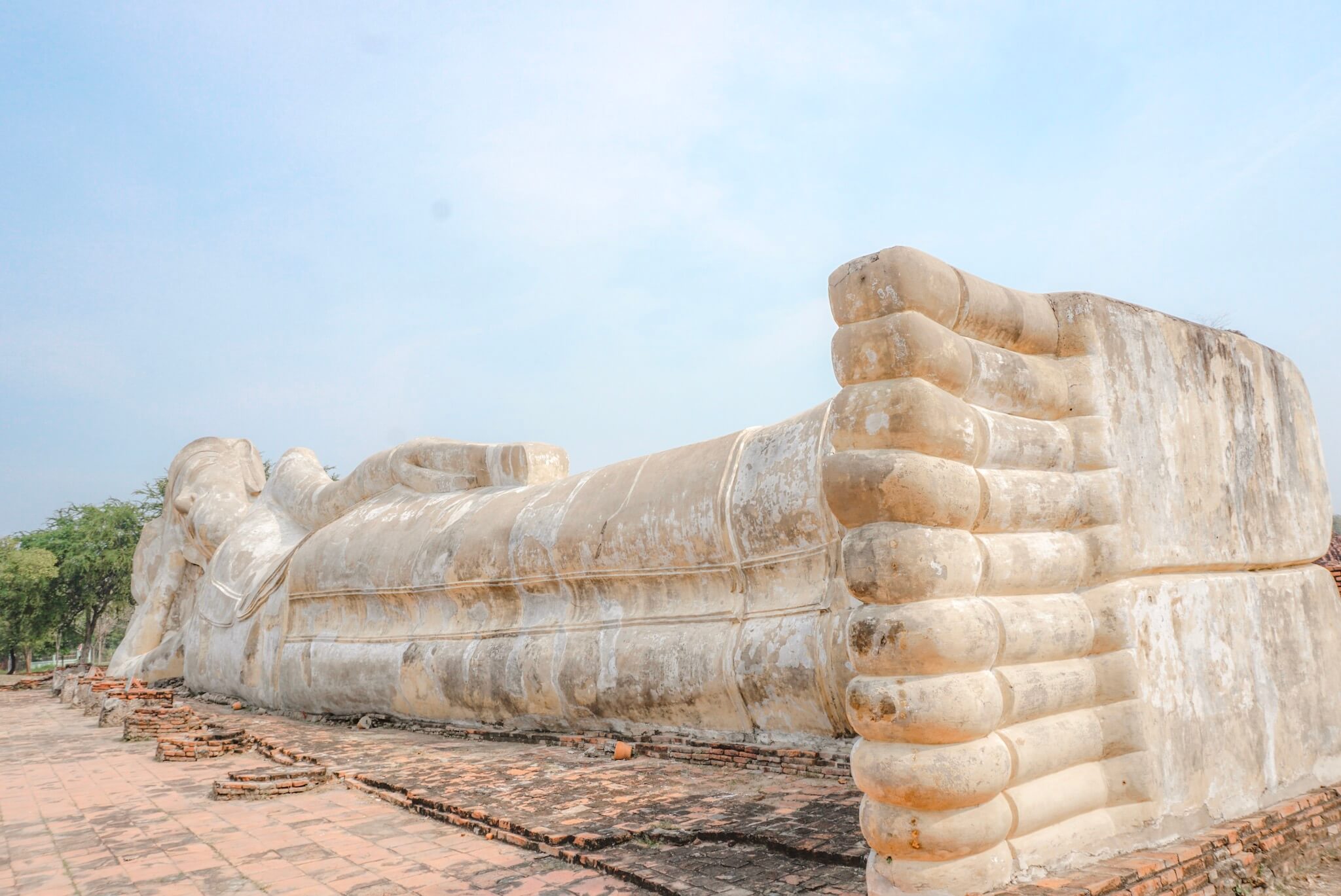 ayutthaya thailande voyage bouddha couché