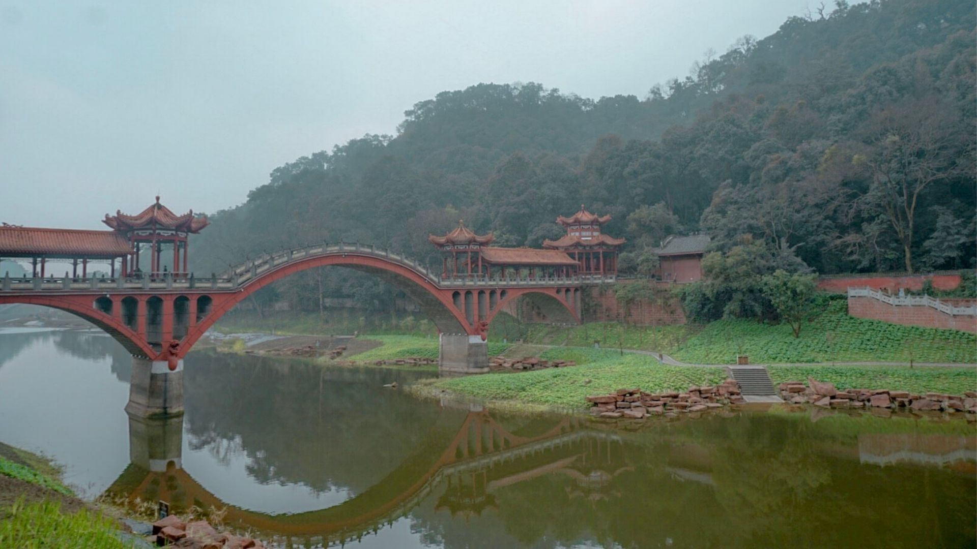 bouddha leshan pont ligyun
