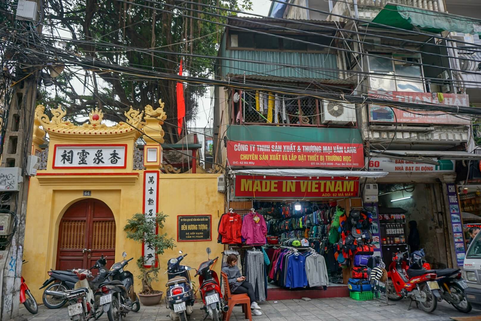 Shopping quartier 36 corporations Hanoi Vietnam