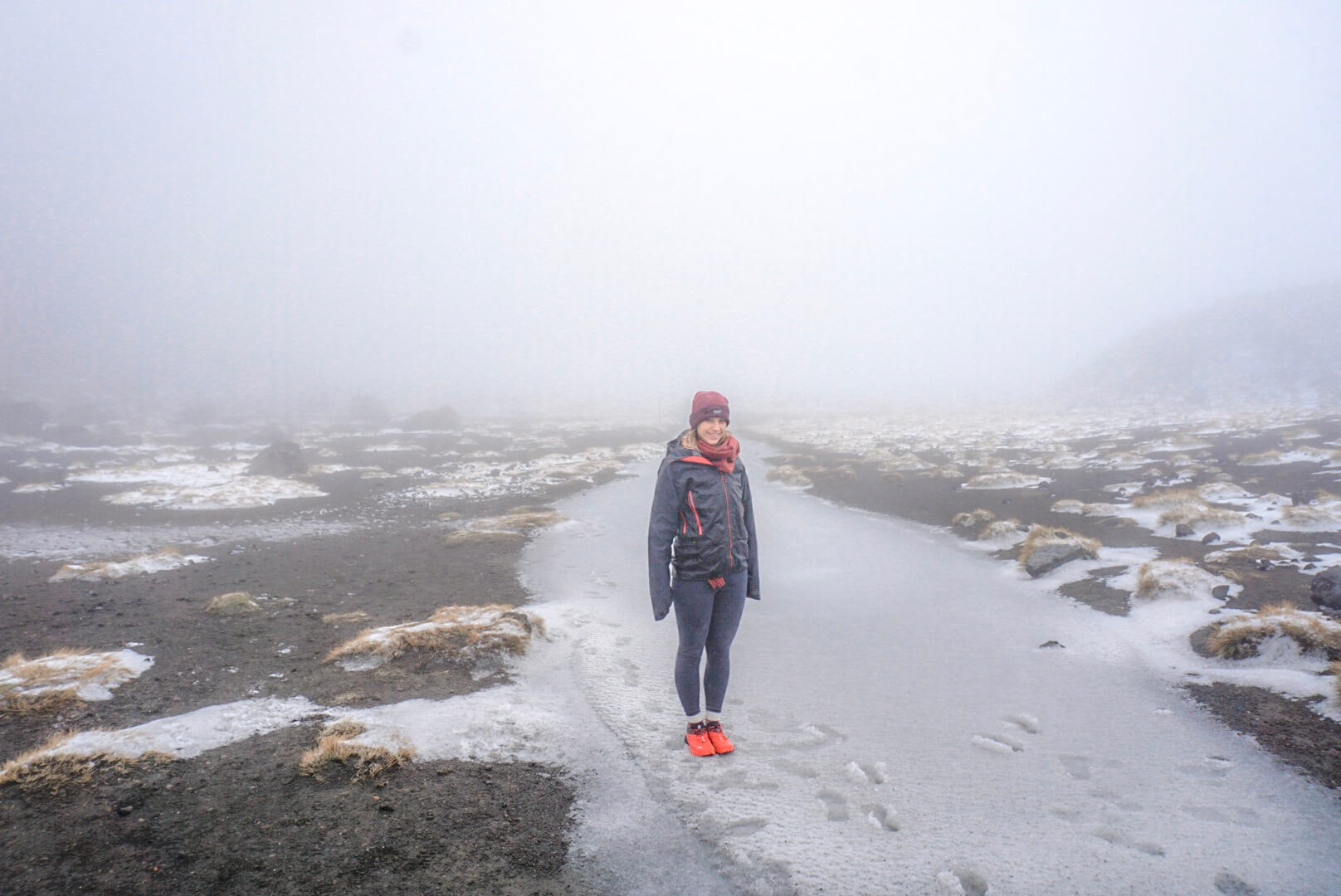 automne sentier gelé Tongariro alpine crossing randonnée
