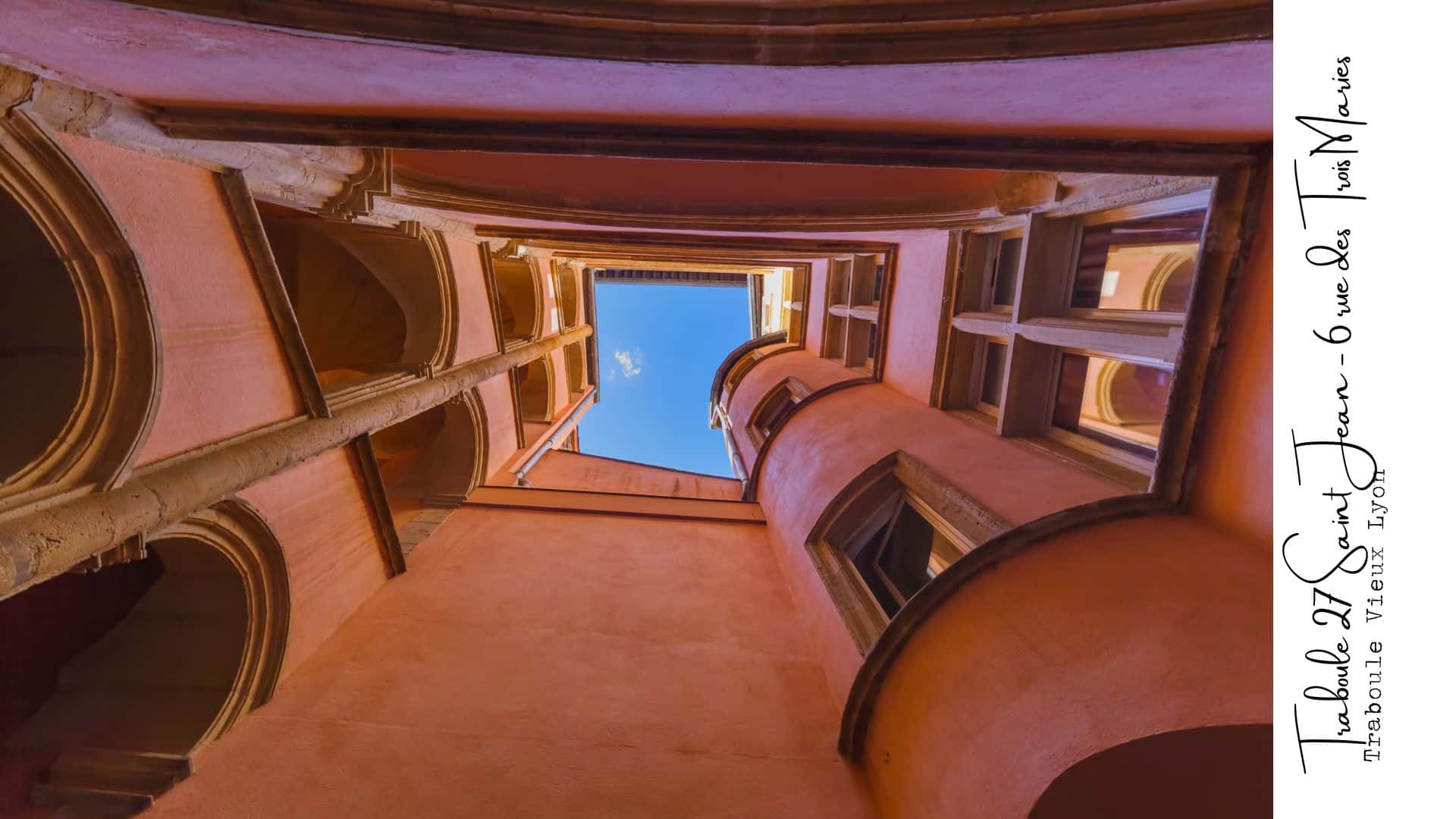 vieux lyon traboule