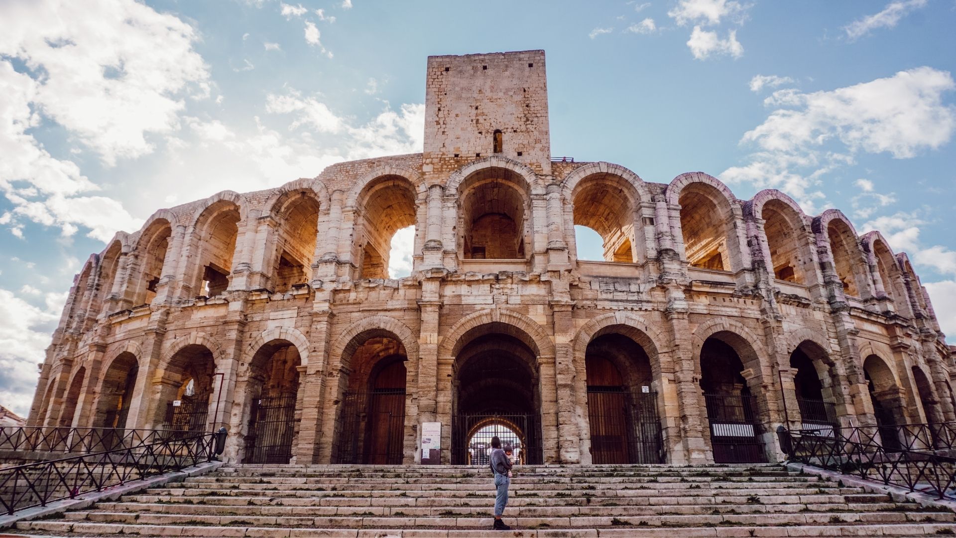 visiter arles